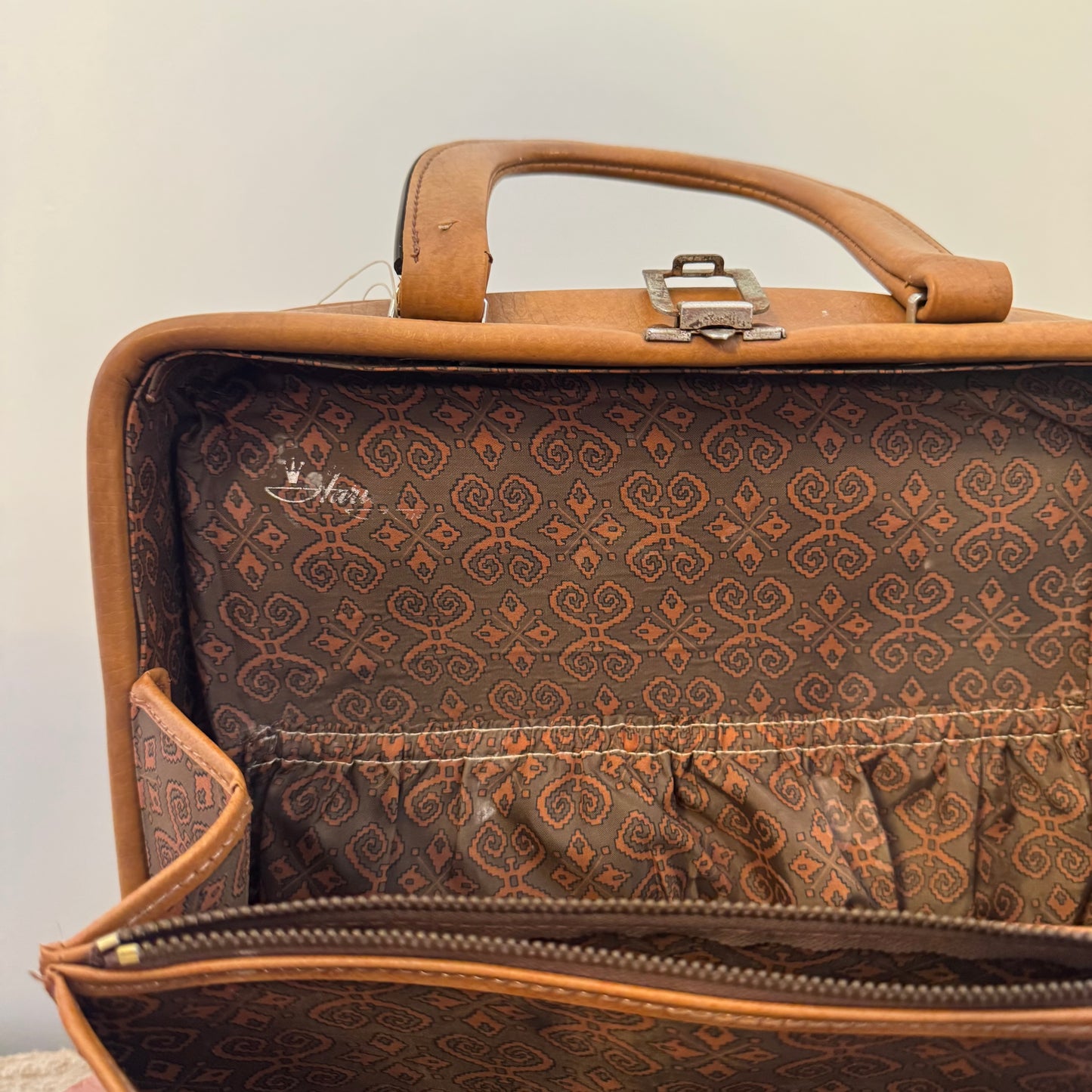 Mid-century Vanity Case - Brown