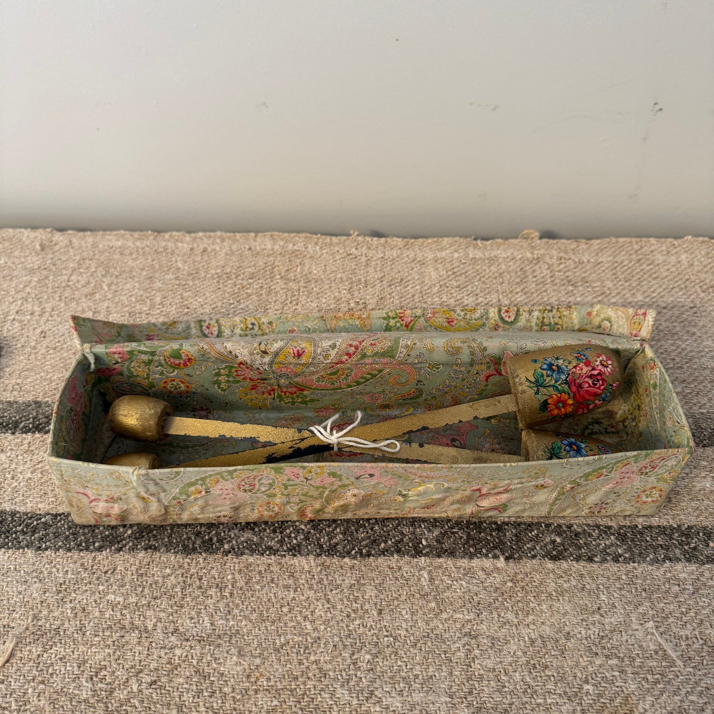 Vintage floral shoe tree and vintage box