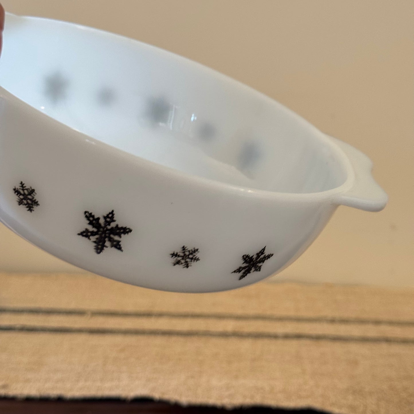 Pyrex Snowflake Bowl
