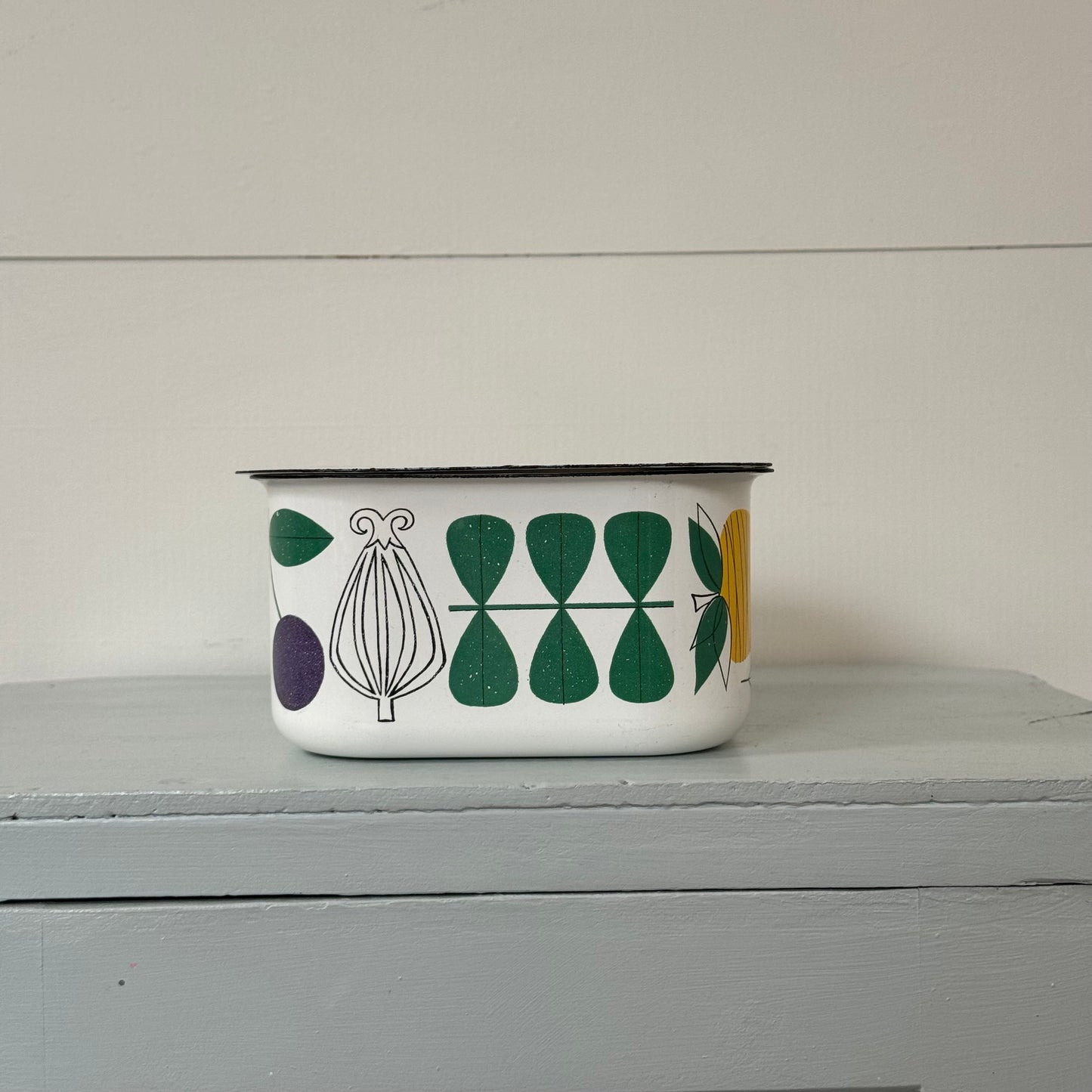 Rare Arabia Finland Finel VEGETA Enamel Canister