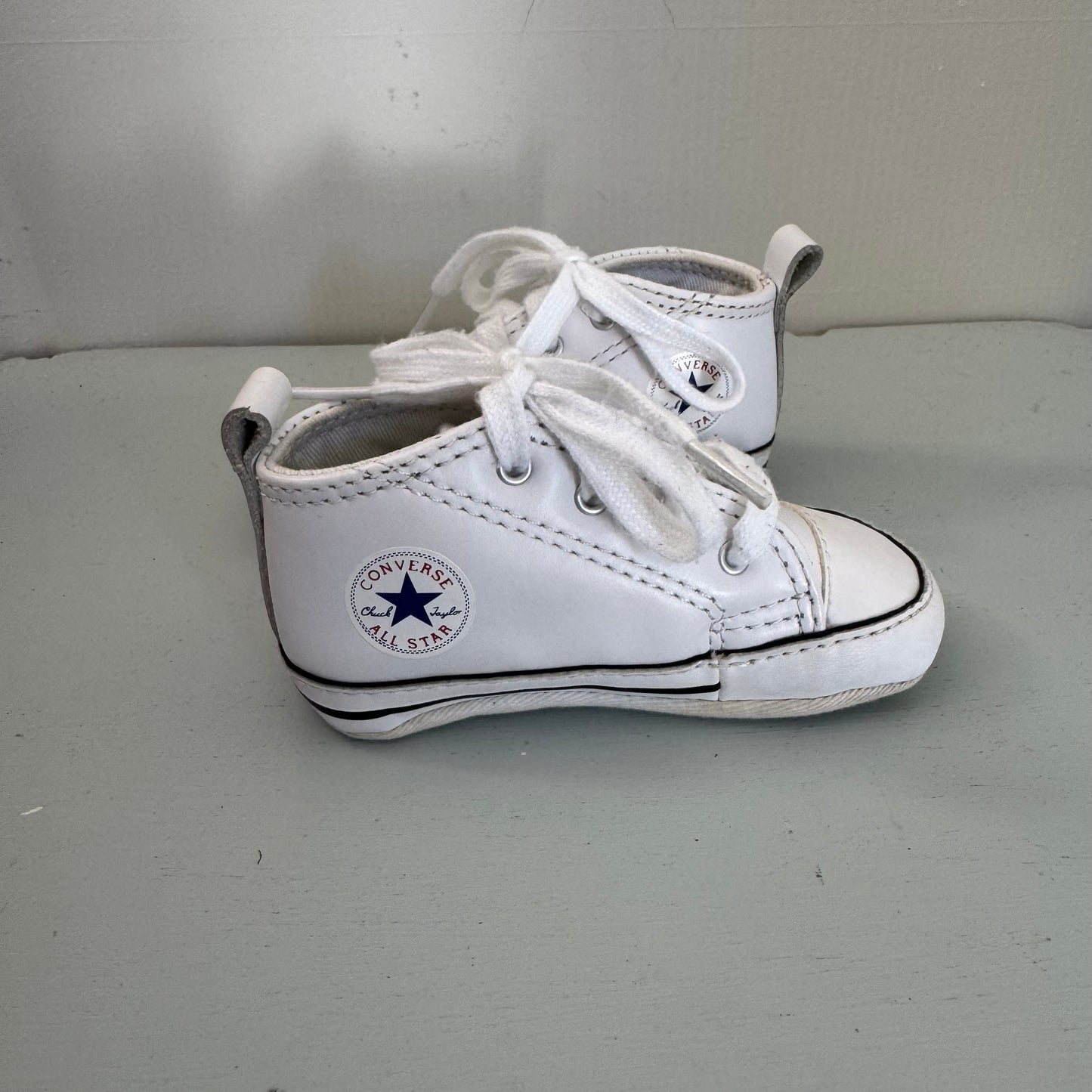 Converse Shoes US3