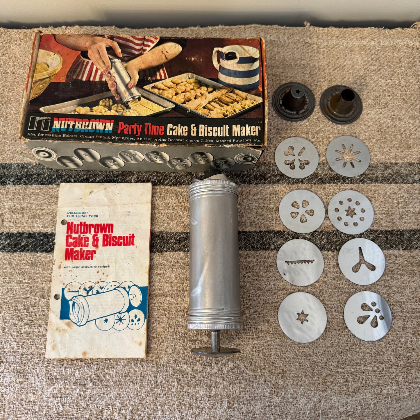 Biscuit Mold