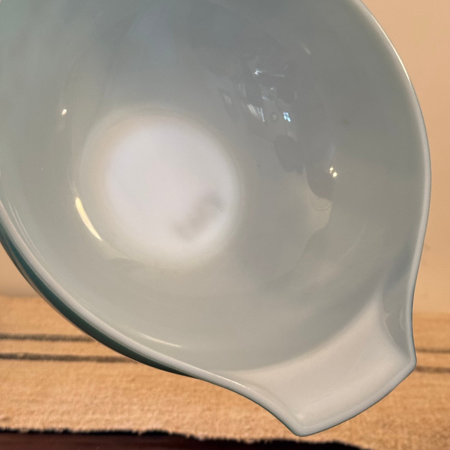 Large Pyrex Shamrock Bowl